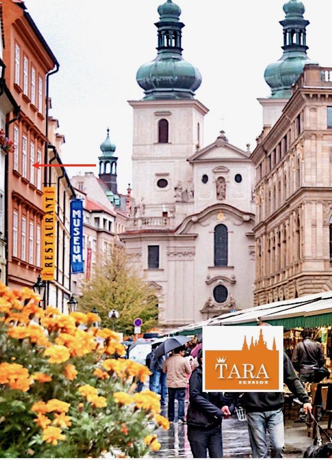Pension Tara Praag Buitenkant foto