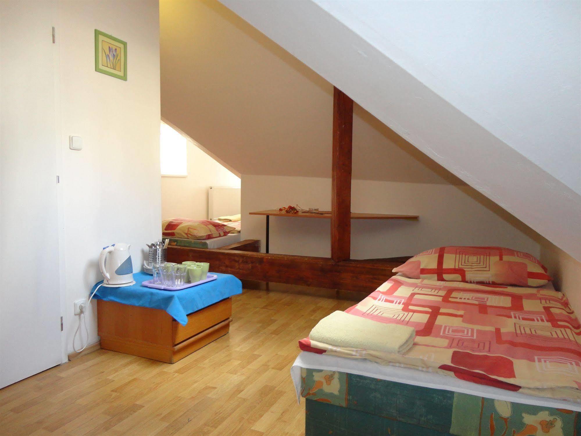 Pension Tara Praag Buitenkant foto